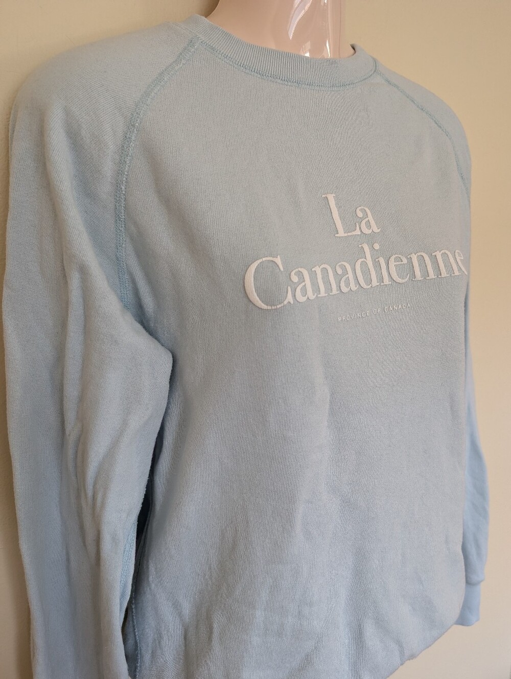 Province Of Canada La Canadienne Crew Neck Sweatshirt Small Blue - Picture 3 of 13